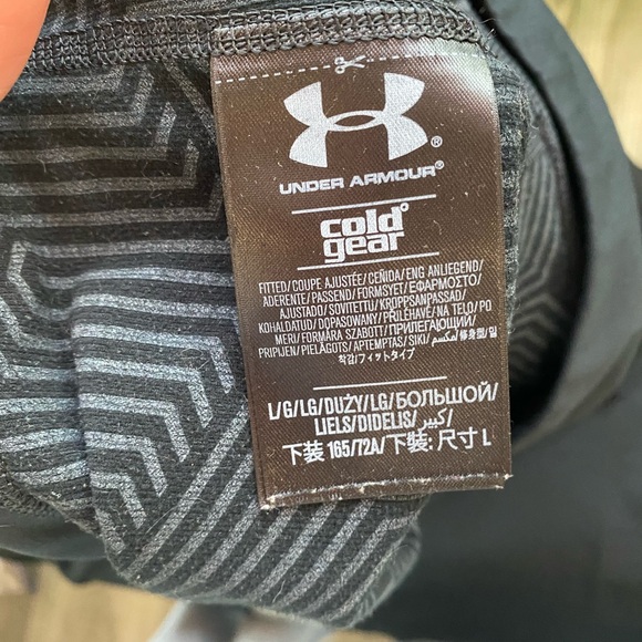 Under Armour Fitted Cold Gear Dark Leggings, Size L - Picture 6 of 9